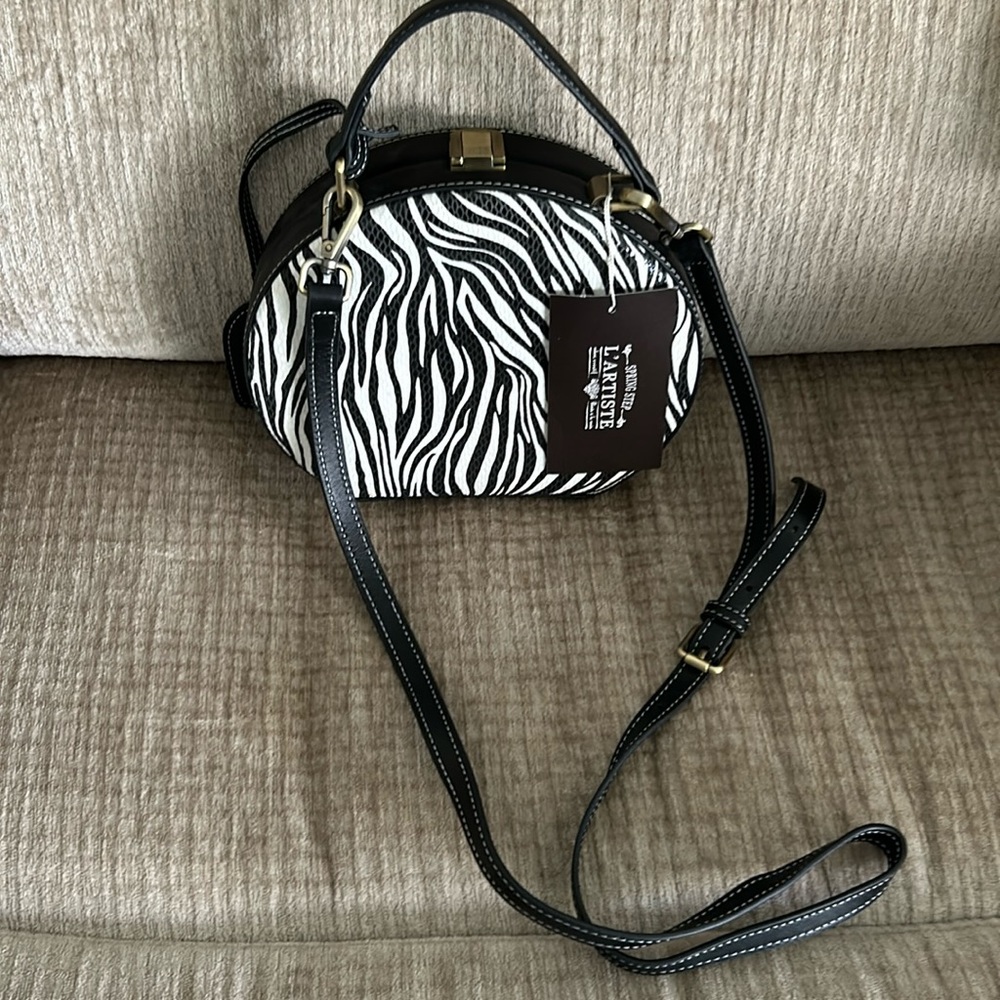 Spring step L’Artiste Zebra rounded bag with removable adjustable strap